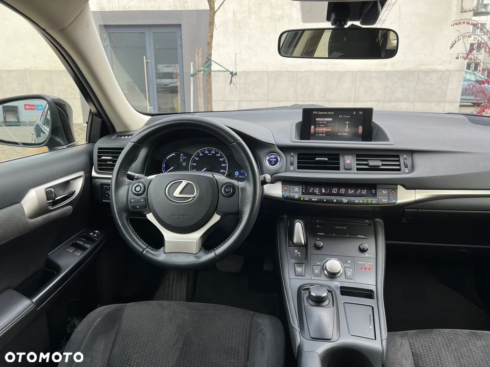 Lexus CT 200h Elegance - 11