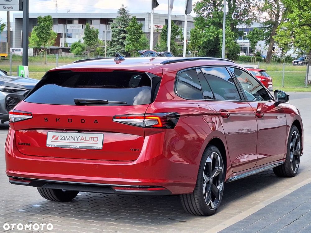 Skoda Superb 2.0 TDI SCR 4x4 Sportline DSG - 8