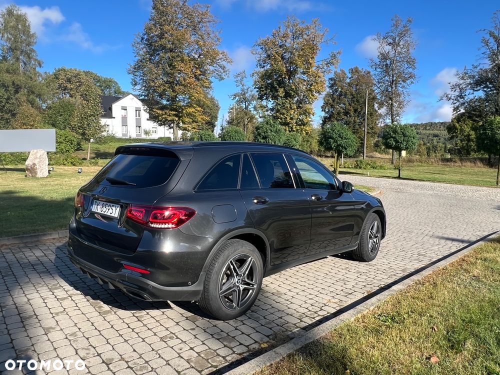 Mercedes-Benz GLC 200 d 4-Matic Business Edition - 4