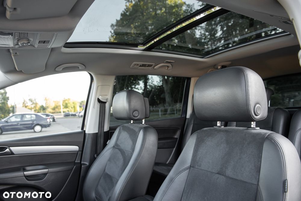 Volkswagen Sharan 2.0 TDI DSG BlueMotion Technology Highline - 29