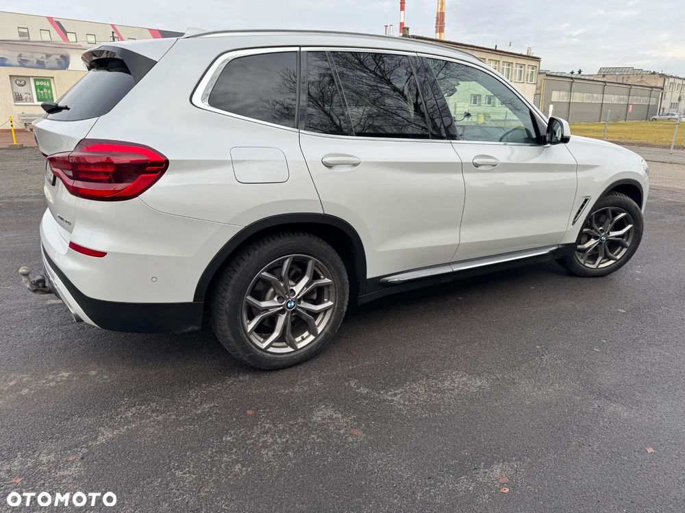 BMW X3 xDrive30i GPF Luxury Line - 6