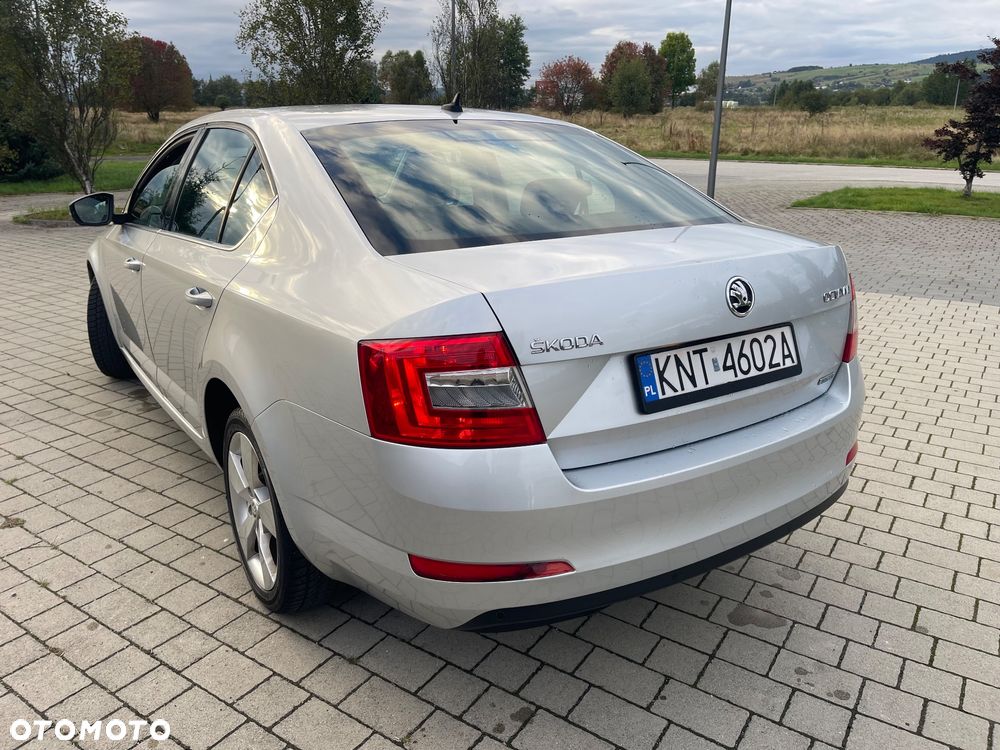 Skoda Octavia - 3
