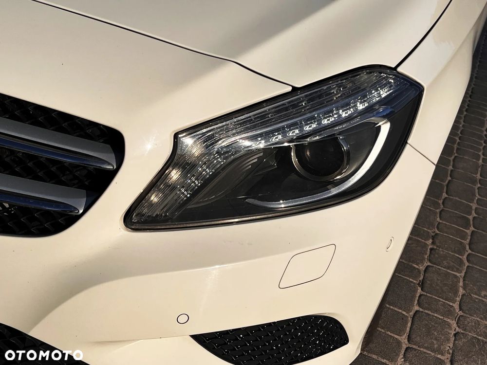 Mercedes-Benz Klasa A 180 BlueEfficiency Edition Style - 19