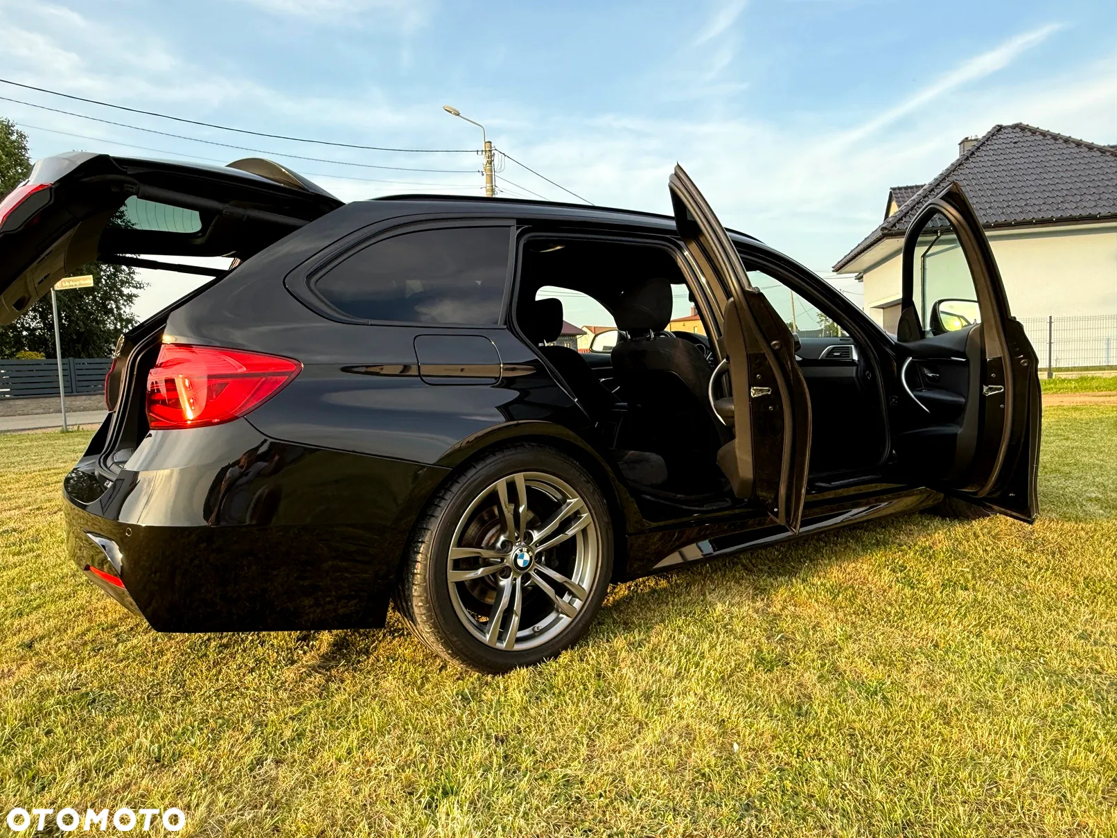 BMW Seria 3 318d M Sport Shadow - 39