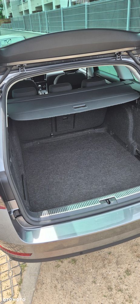 Skoda Superb 1.5 TSI Ambition DSG - 27