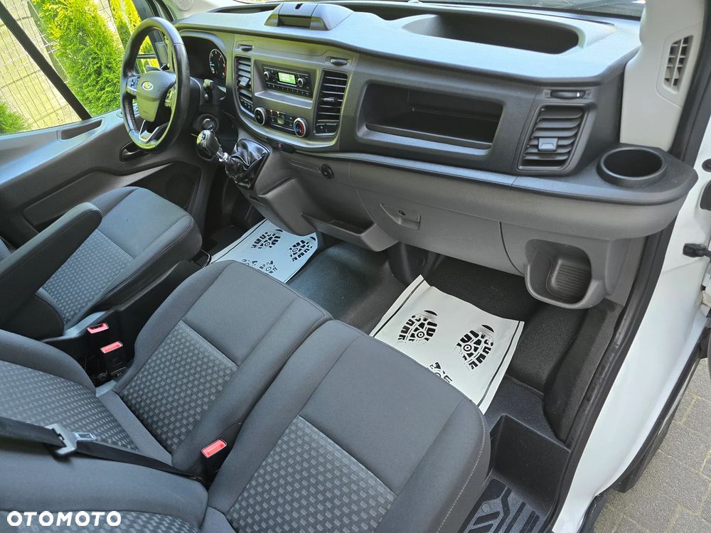 Ford TRANSIT EcoBlue Hybrid - 25