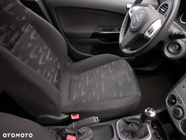 Opel Corsa - 17