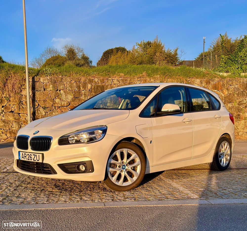 BMW 225xe Active Tourer iPerformance Advantage - 1