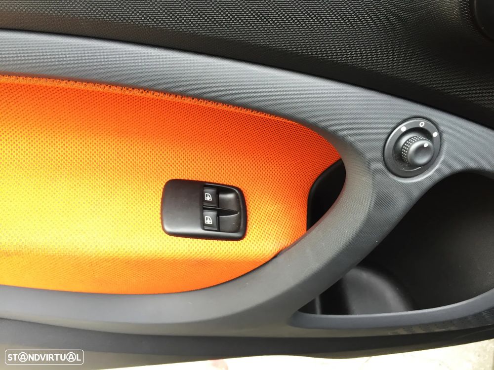 Smart ForTwo Coupé passion - 17