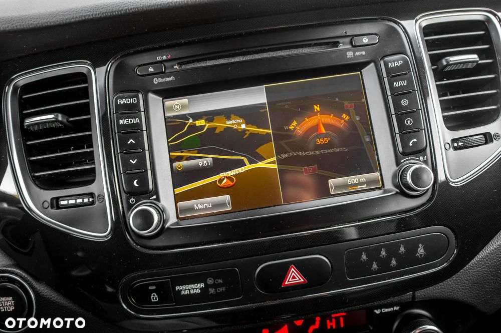 Kia Carens 1.7 CRDi 136 Dream Team Edition - 32