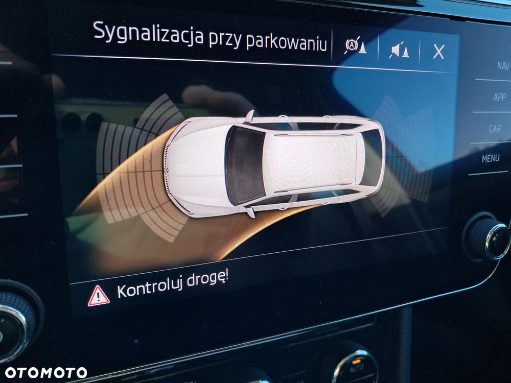 Skoda Superb 2.0 TSI Ambition DSG - 26