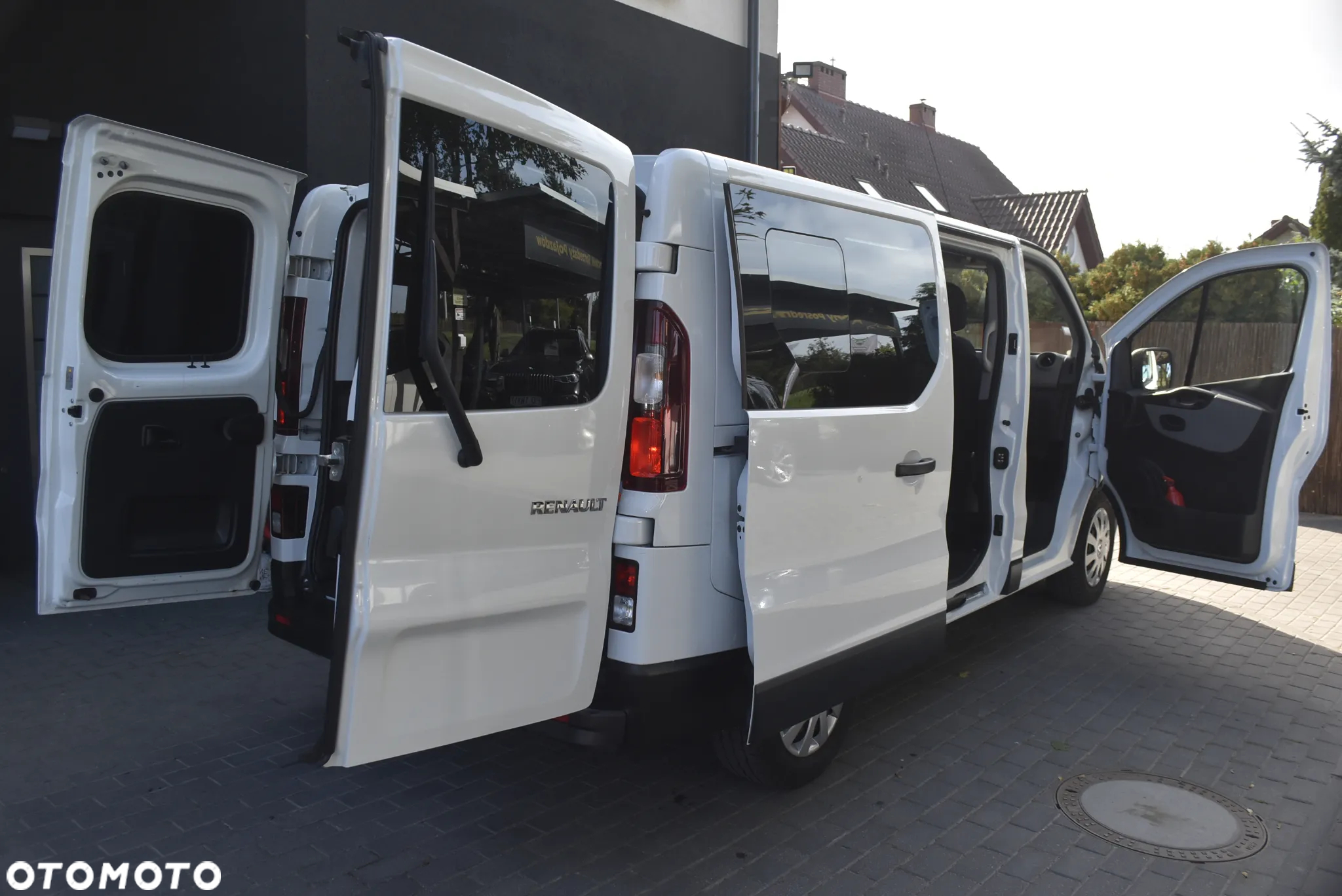 Renault Trafic - 13