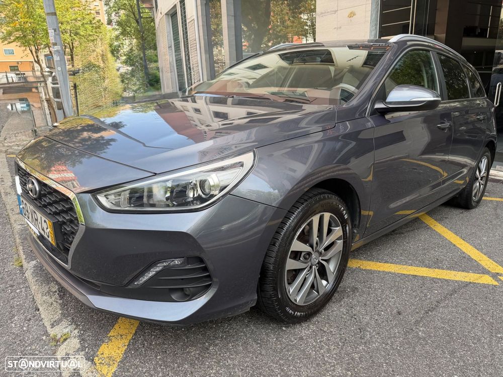Hyundai i30 SW 1.6 CRDi Style+Navi - 21