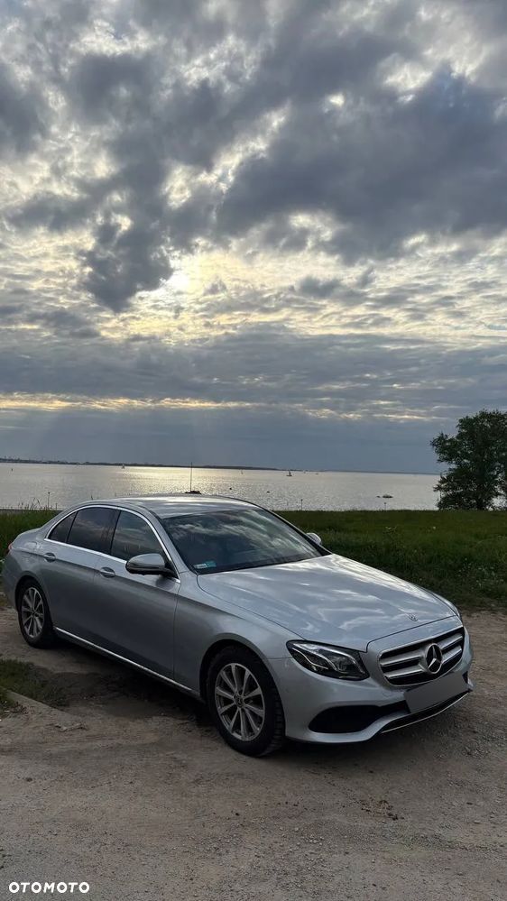 Mercedes-Benz Klasa E - 21