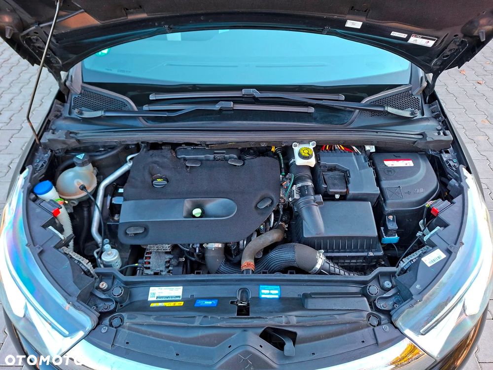 DS Automobiles DS 4 - 17