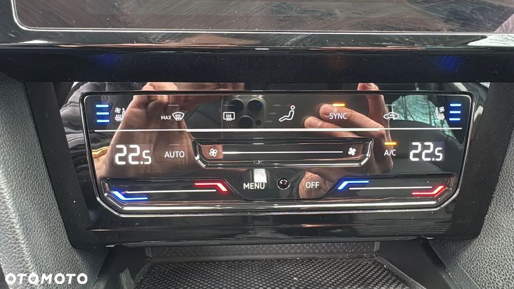 Volkswagen Passat - 29