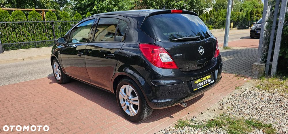 Opel Corsa 1.4 16V Active - 7