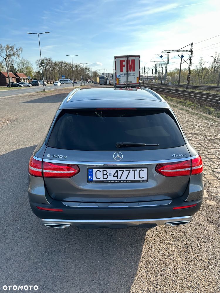Mercedes-Benz Klasa E 220 d 4-Matic All-Terrain - 6
