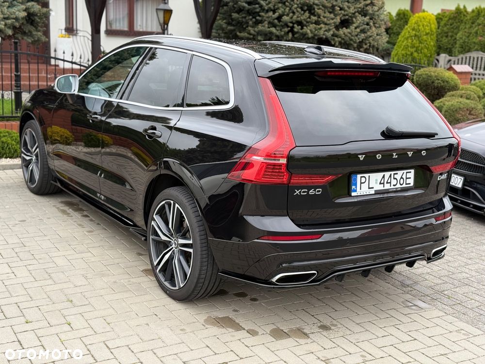 Volvo XC 60 D4 AWD R-Design - 1