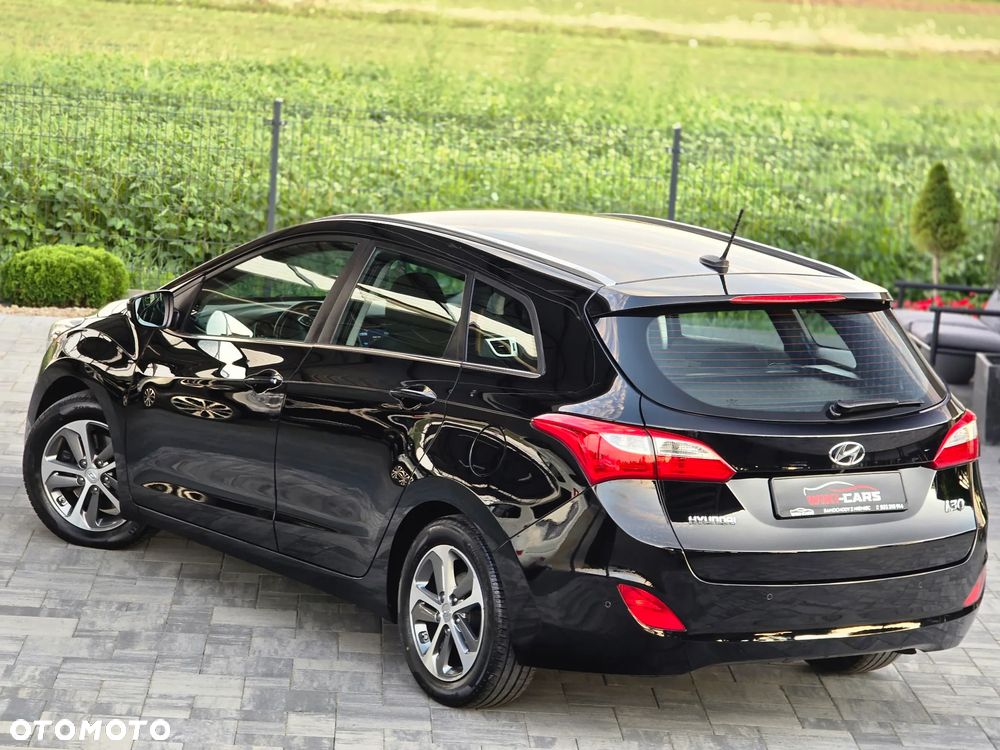 Hyundai i30 Kombi 1.6 GDi DCT Premium - 19