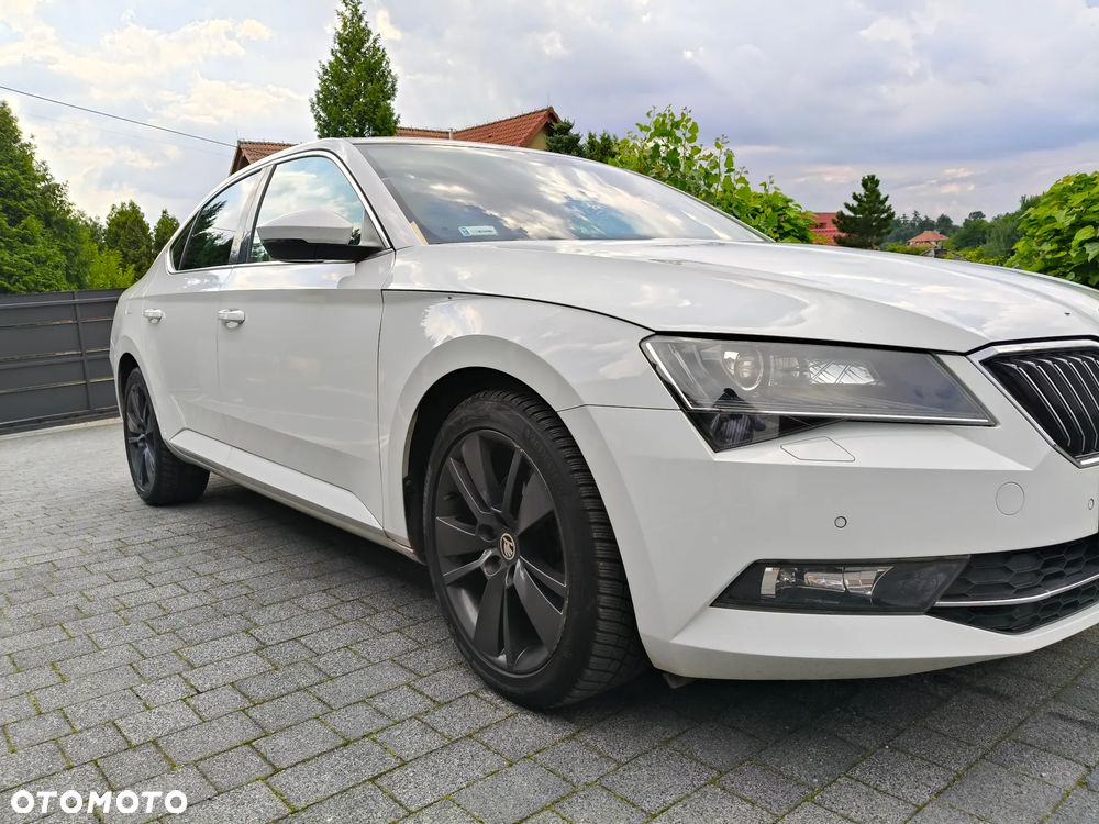 Skoda Superb 2.0 TDI Ambition DSG - 3