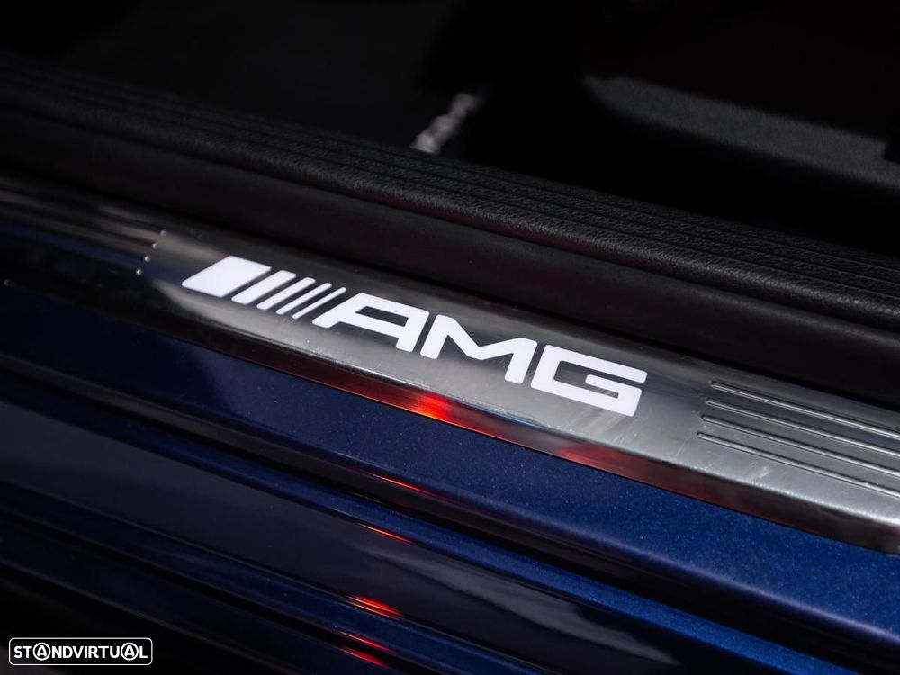 Mercedes-Benz C 63 AMG - 22