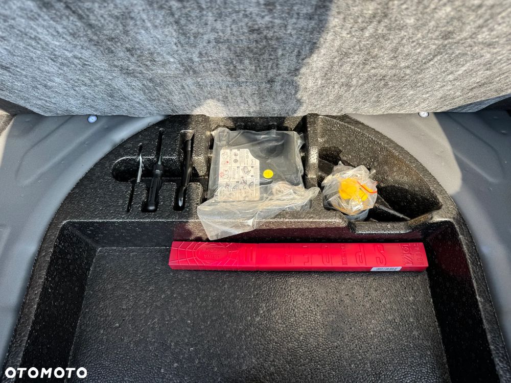 Kia Ceed 1.4 CVVT Dream Team Edition - 29