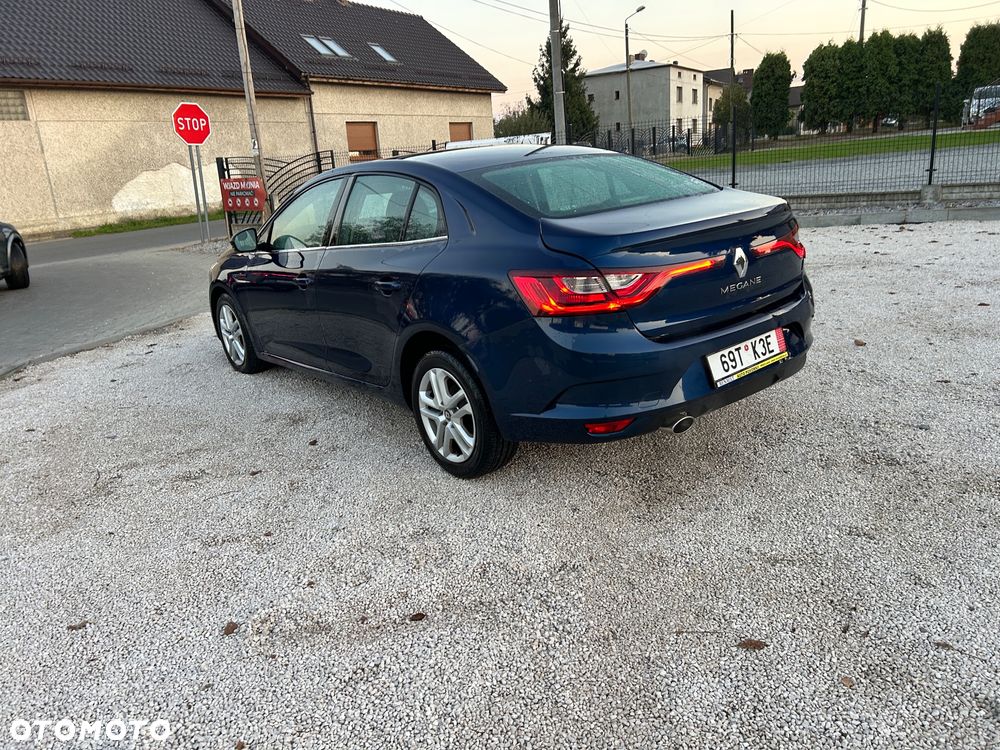 Renault Megane 1.6 SCe Life - 10