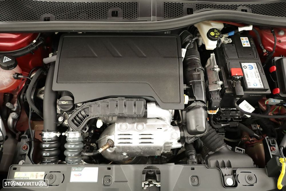 Peugeot 2008 1.2 PureTech Allure - 24