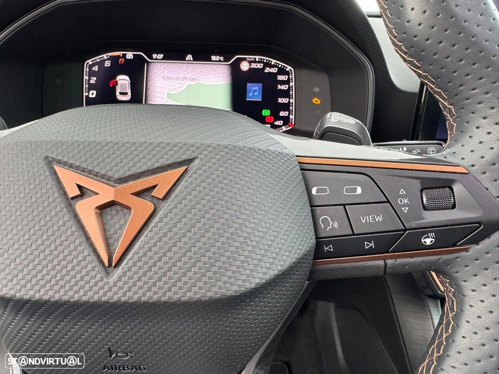 Cupra Leon 1.4 e-Hybrid VZ DSG - 20