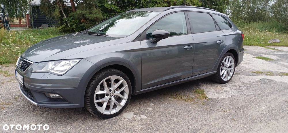 Seat Leon 1.8 TSI Start&Stop DSG XCELLENCE - 4
