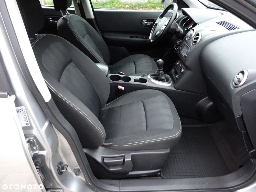 Nissan Qashqai 2.0 acenta - 23