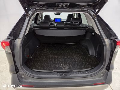 Toyota RAV4 - 3