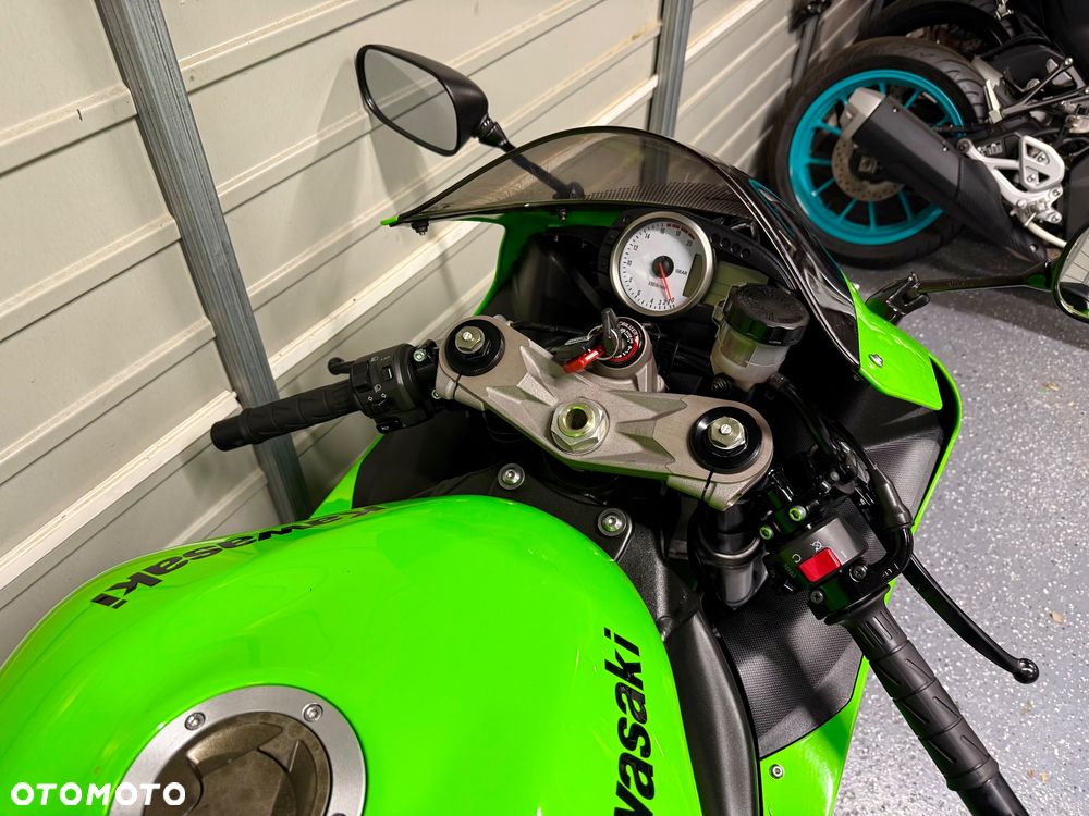 Kawasaki Ninja - 9