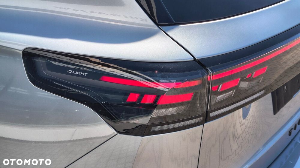 Volkswagen Tiguan - 13