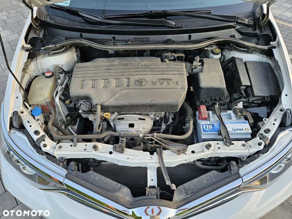 Toyota Auris 1.33 VVT-i Active - 24