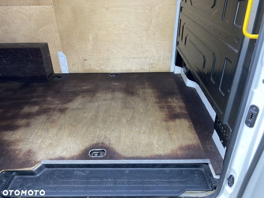 Volkswagen Crafter 35TDI TRENDLINE 140KM - 22