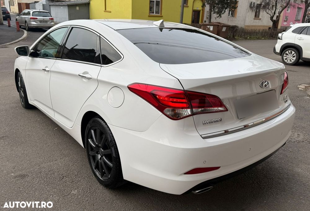 Hyundai i40 1.7 CRDI CW 7DCT ISG Supreme Pack+ - 4