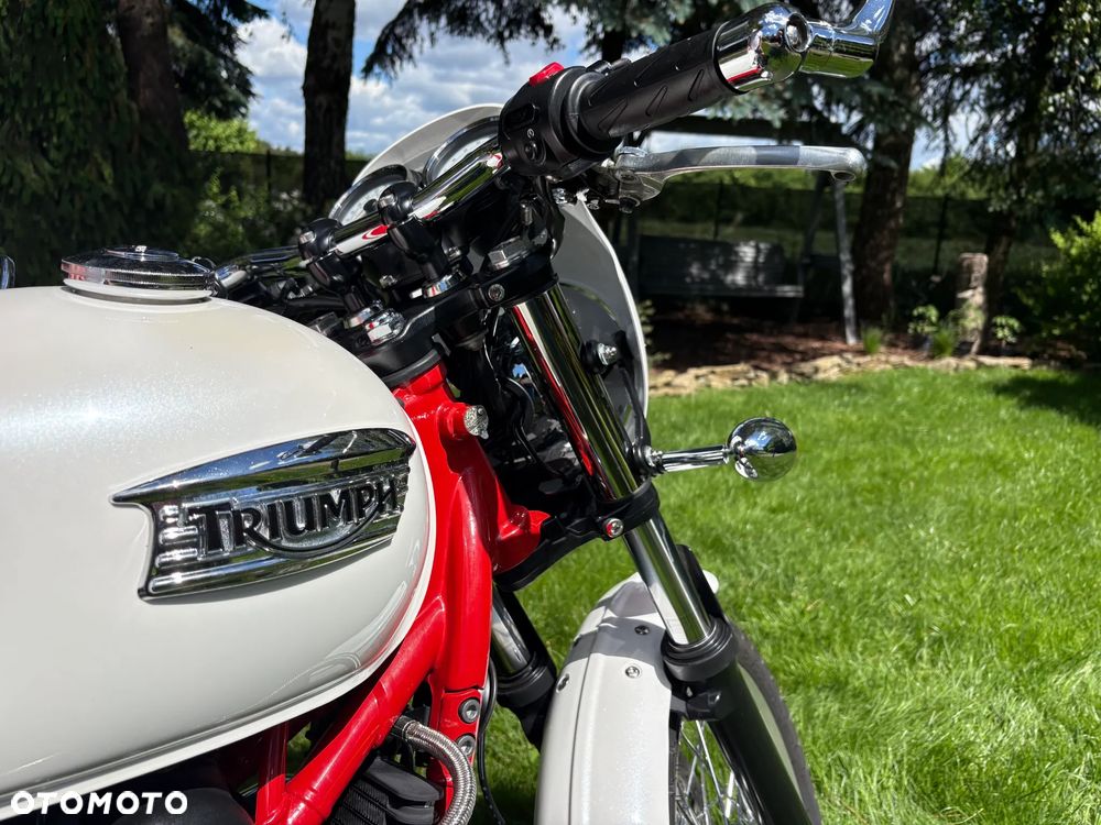 Triumph Thruxton - 8