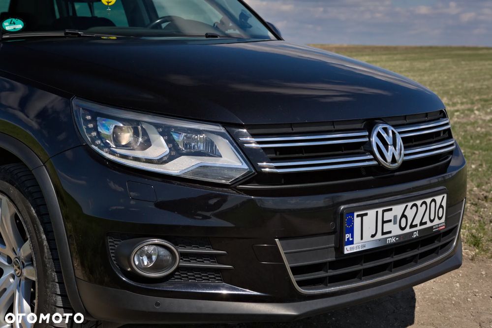Volkswagen Tiguan 2.0 TDI 4Mot Perfectline R-Style DSG - 12