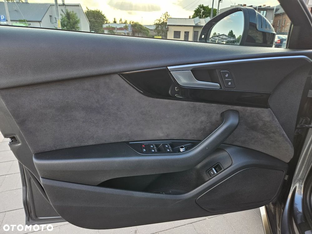 Audi A4 Avant 2.0 TDI S tronic quattro - 26