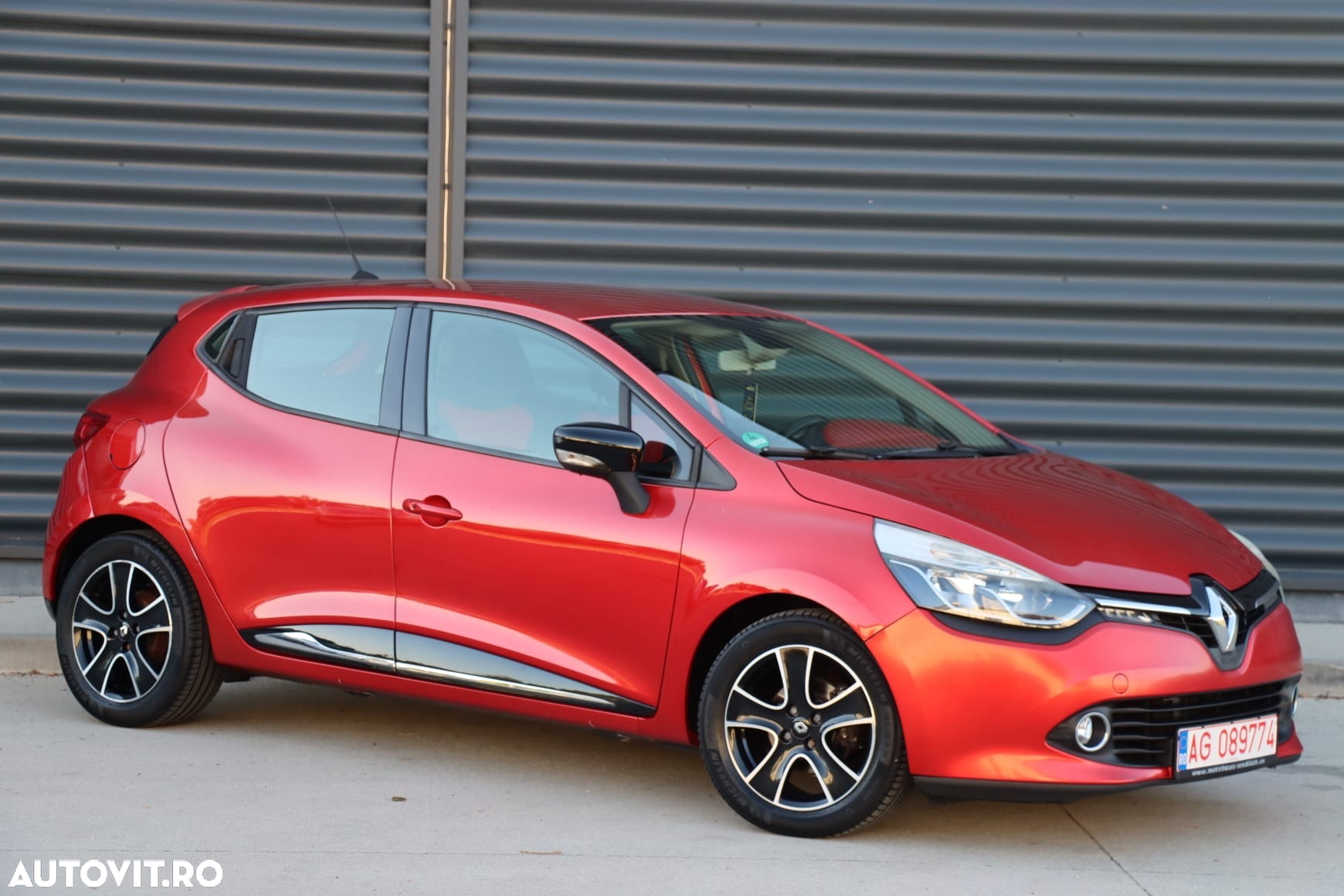 Renault Clio ENERGY TCe 90 Start & Stop Luxe - 2