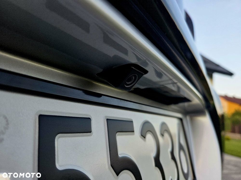 Toyota Aygo x.shift x-play connect - 25