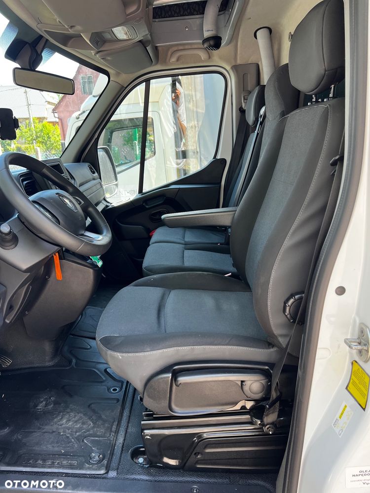 Renault Master - 11