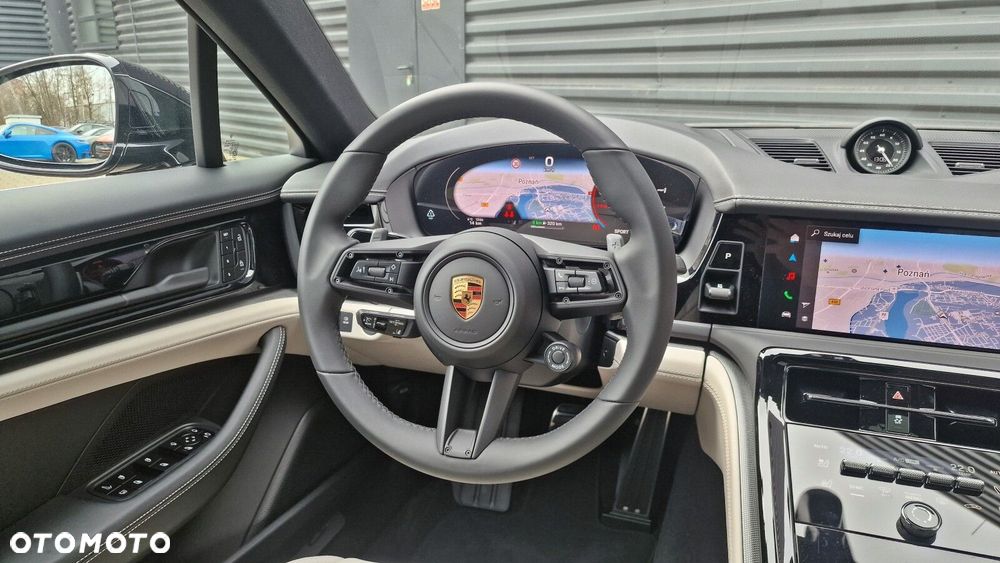 Porsche Panamera - 15