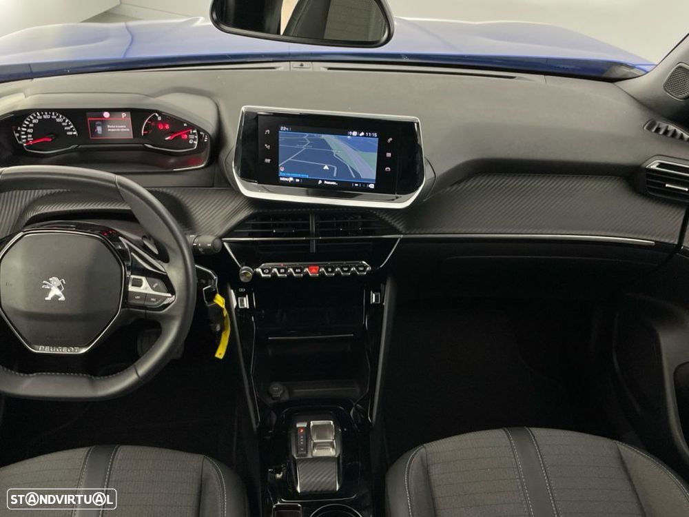 Peugeot 2008 1.2 PureTech Allure EAT8 - 10