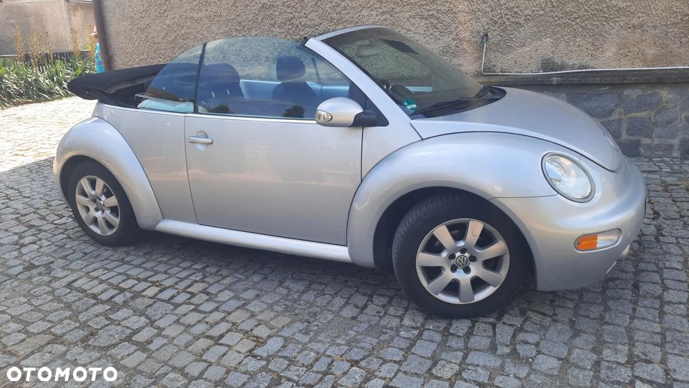 Volkswagen New Beetle - 5