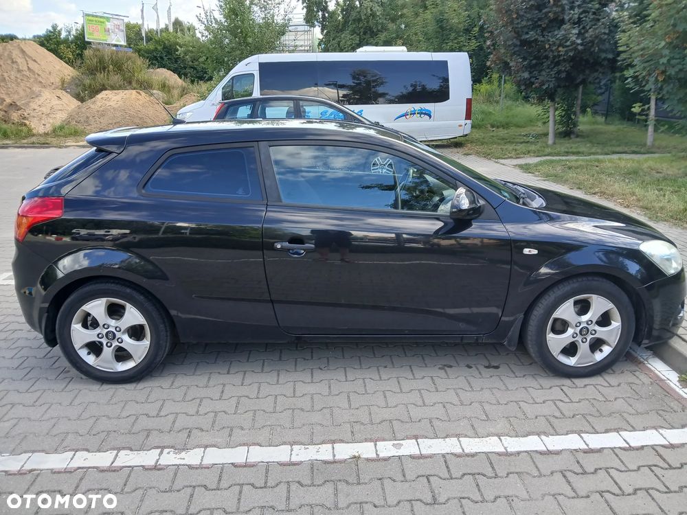 Kia Ceed 1.6 Crdi Comfort - 2