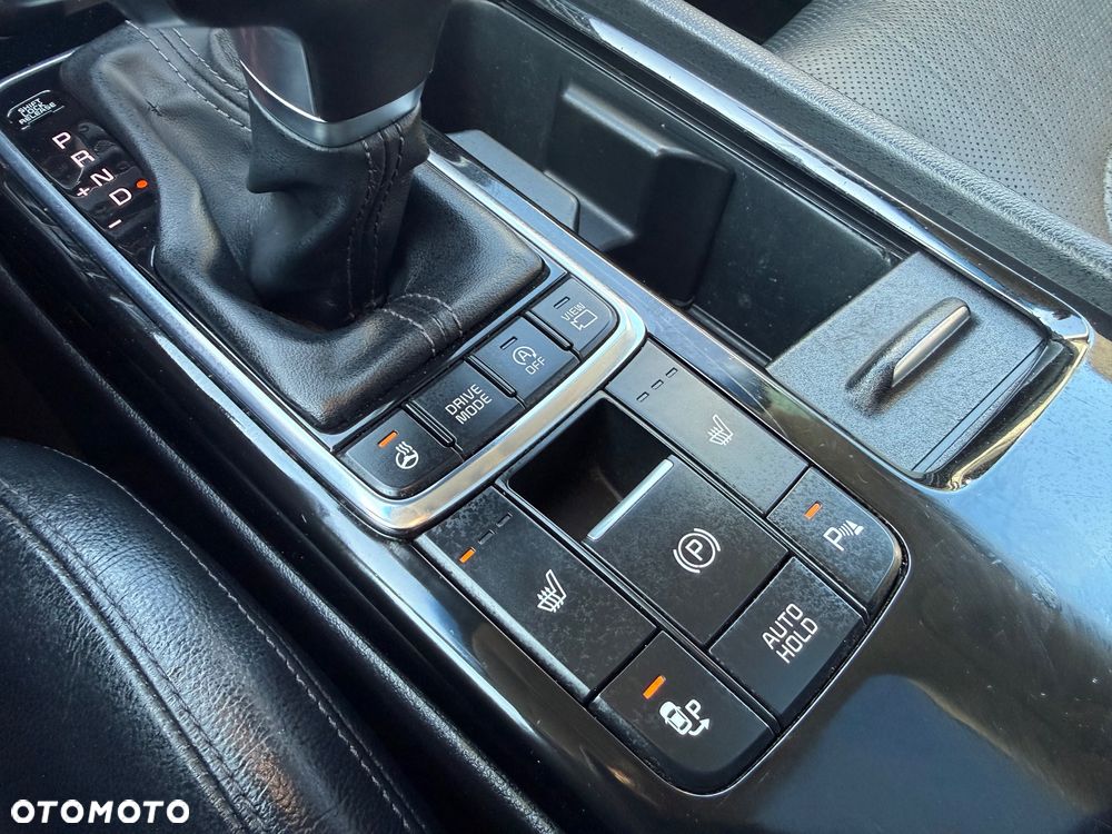 Kia Optima 1.7 CRDI L DCT - 18