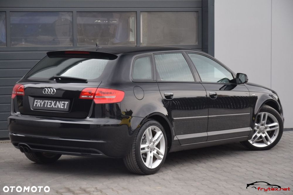 Audi A3 Sportback - 12